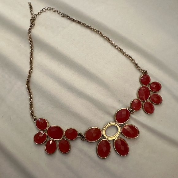 Red and Gold Flower Stone Statement Necklace - Picture 2 of 6